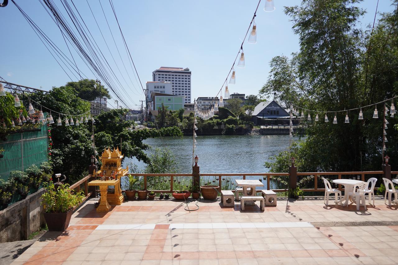 The River Guest House Chanthaburi Bagian luar foto