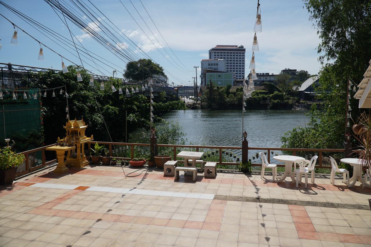 The River Guest House Chanthaburi Bagian luar foto